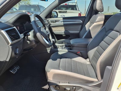 2023 Volkswagen Atlas Cross Sport 3.6L V6 SEL Premium R-Line COLLISION MITIGATION