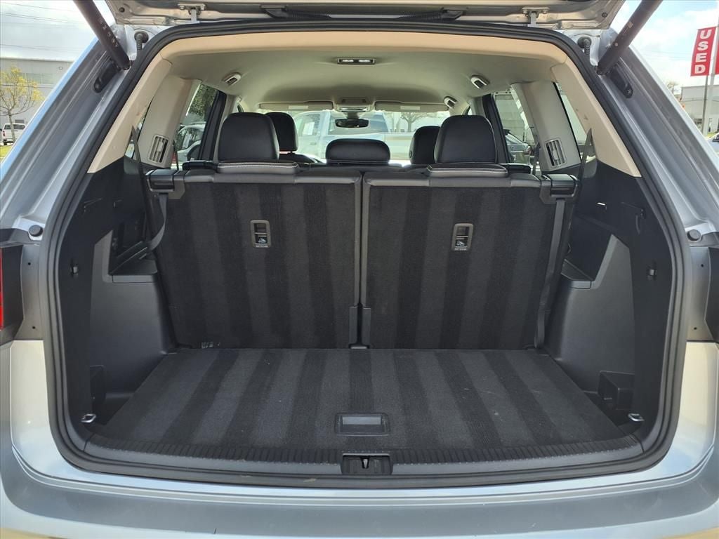 2024 Volkswagen Atlas 2.0T SE w/Technology AWD