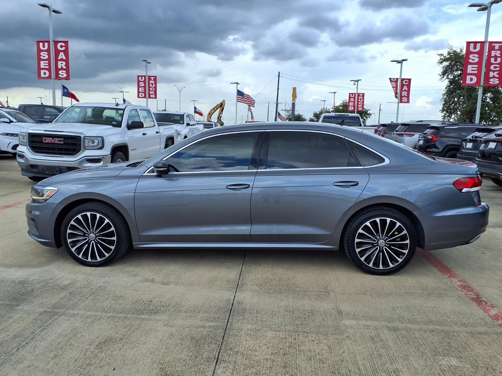 2022 Volkswagen Passat 2.0T Limited Edition