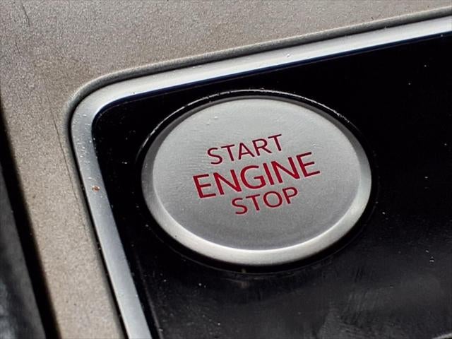 2022 Volkswagen Passat 2.0T Limited Edition ICRS