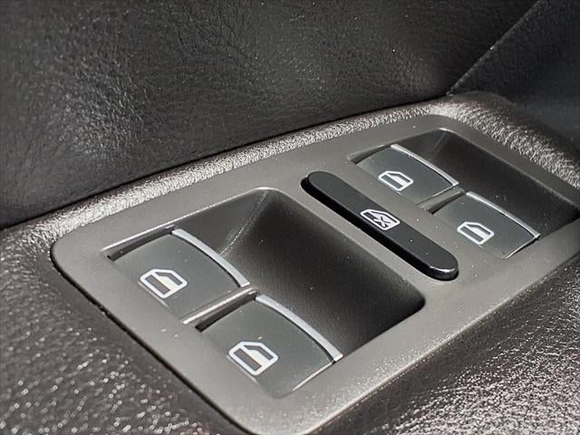 2022 Volkswagen Passat 2.0T Limited Edition ICRS