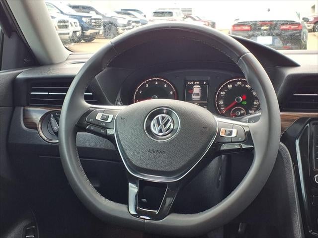 2022 Volkswagen Passat 2.0T Limited Edition ICRS