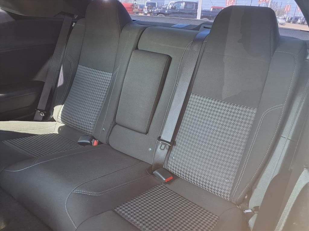 2021 Dodge Challenger SXT BLACKTOP