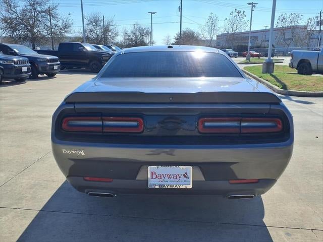 2021 Dodge Challenger SXT BLACKTOP