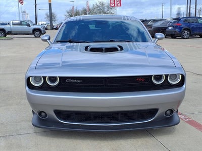 2016 Dodge Challenger 392 Hemi Scat Pack Shaker SRT® HEMI®