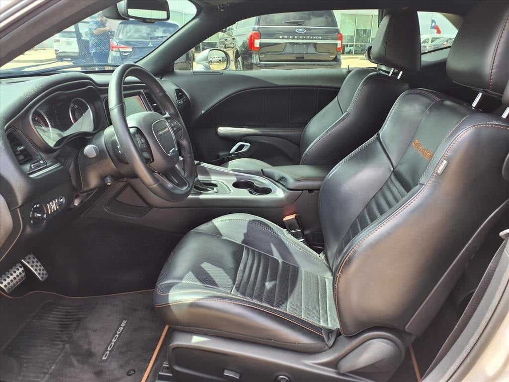 2016 Dodge Challenger 392 Hemi Scat Pack Shaker SRT® HEMI®