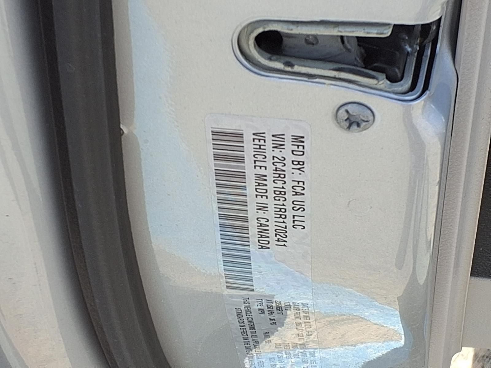 2024 Chrysler Pacifica Touring L BLIND SPOT & FCW-P