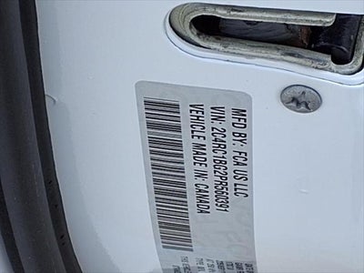 2023 Chrysler Pacifica Touring L BLIND-SPOT