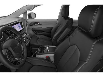 2024 Chrysler Pacifica Touring L STOW 'N GO®