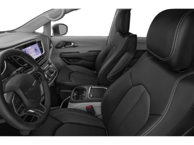 2024 Chrysler Pacifica Touring L STOW 'N GO®