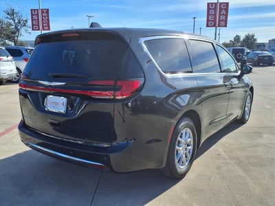 2023 Chrysler Pacifica Touring L BLIND SPOT