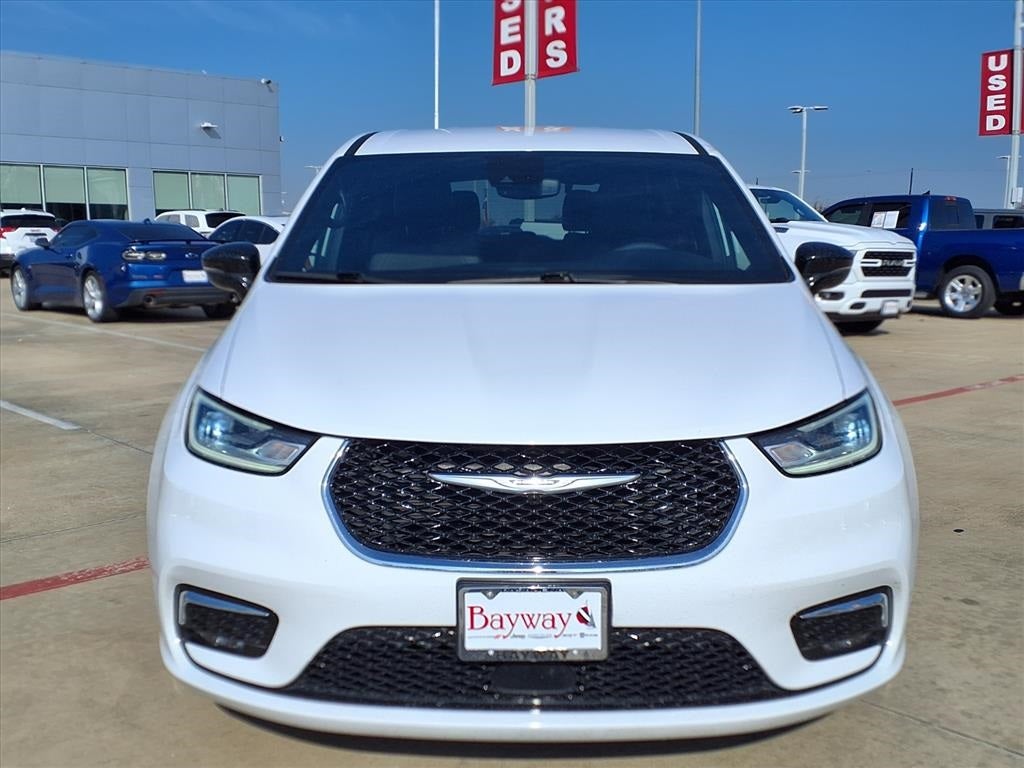 2025 Chrysler Pacifica Select APPLE CARPLAY & ANDROID AUTO