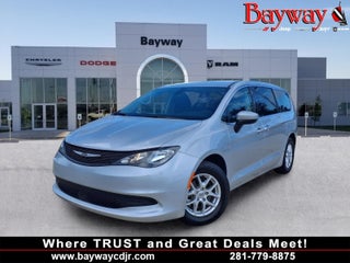 2022 Chrysler Voyager LX BACK-UP CAMERA