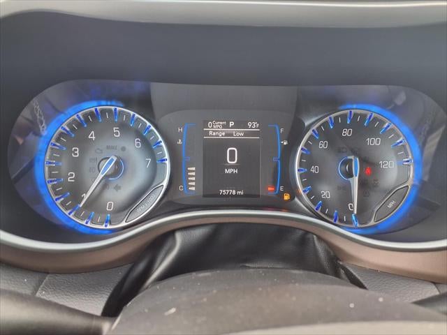 2022 Chrysler Voyager LX