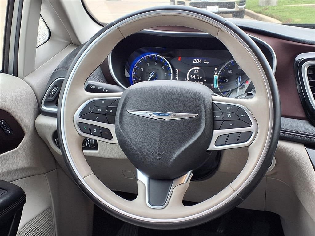 2020 Chrysler Pacifica Limited BLIND-SPOT & REAR CROSS-PATH DETECTION