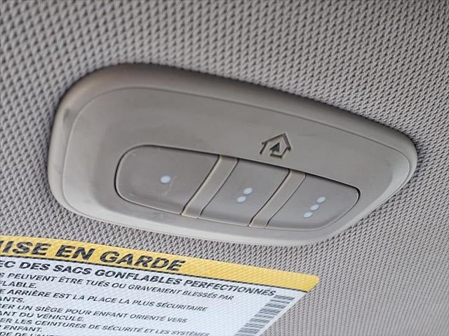 2020 Chrysler Pacifica Limited BLIND-SPOT & REAR CROSS-PATH DETECTION