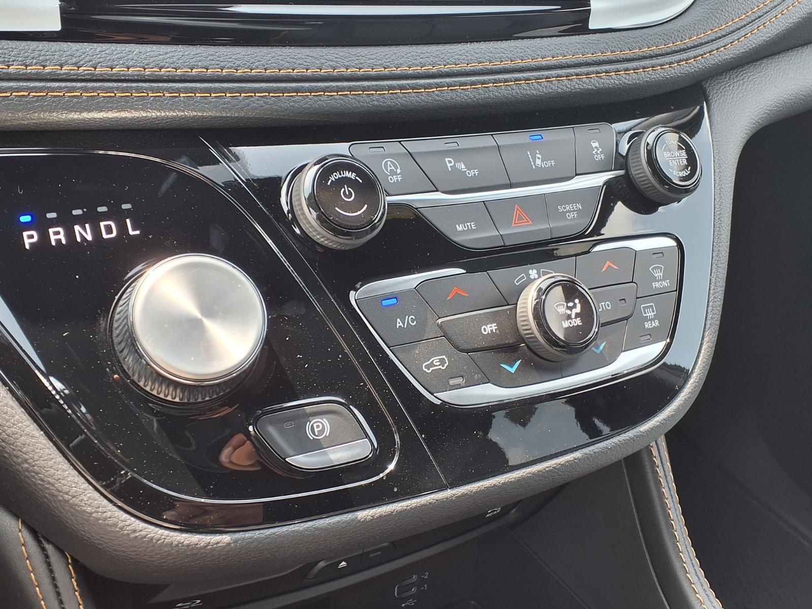 2027 Chrysler Pacifica Pinnacle