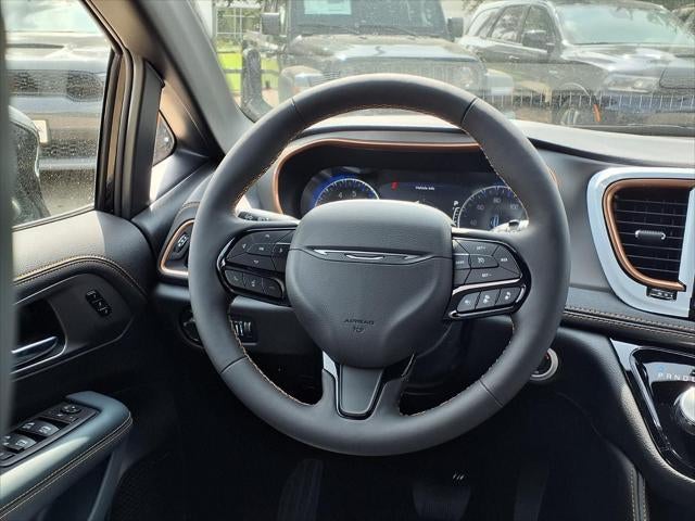 2027 Chrysler Pacifica Pinnacle