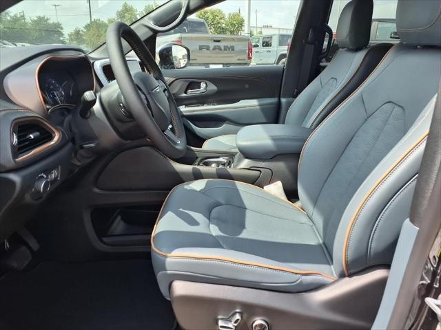 2027 Chrysler Pacifica Pinnacle