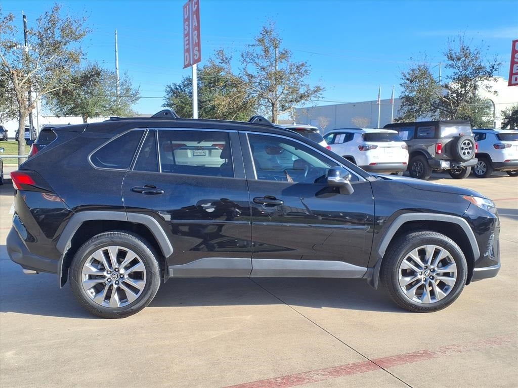 2022 Toyota RAV4 XLE Premium