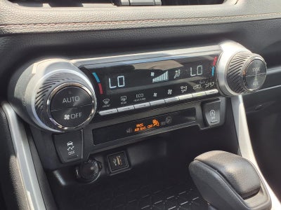 2024 Toyota RAV4 XLE BLIND-SPOT
