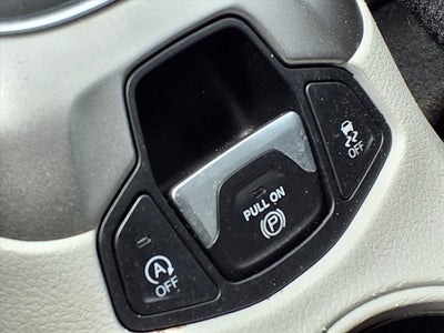 2020 Jeep Compass Latitude SUNROOF