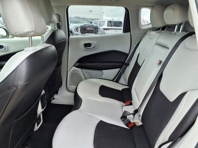 2020 Jeep Compass Latitude SUNROOF