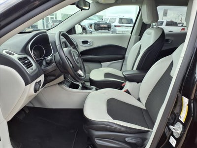 2020 Jeep Compass Latitude SUNROOF