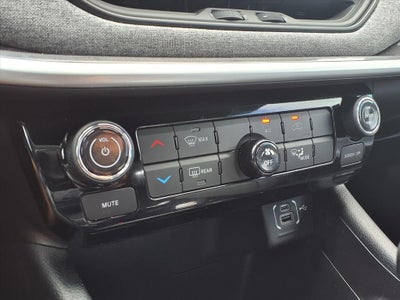 2023 Jeep Compass Latitude Lux 4X4 SUN & SOUND PKG