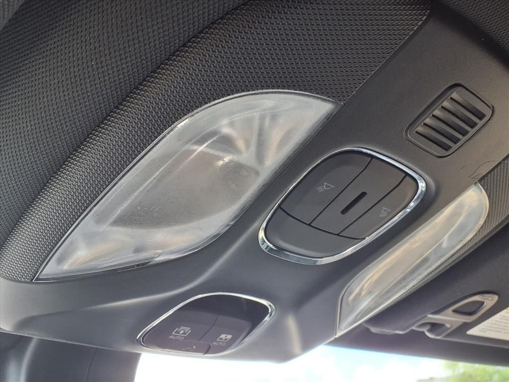 2023 Jeep Compass Latitude Lux 4X4 SUN & SOUND PKG