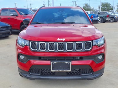 2023 Jeep Compass Latitude Lux 4X4 SUN & SOUND PKG