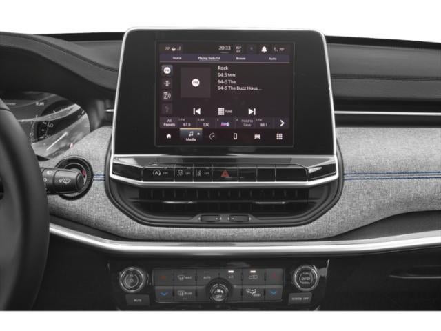 2023 Jeep Compass Latitude Lux 4X4 SUN & SOUND PKG