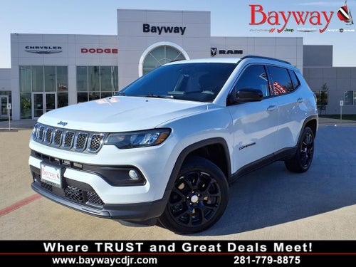 2023 Jeep Compass Latitude Lux 4X4
