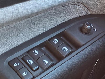 2023 Jeep Compass Latitude Lux 4X4