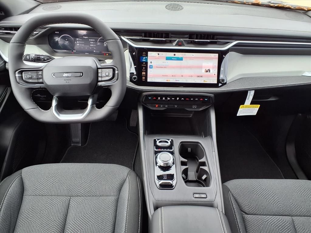 2026 Jeep Cherokee Laredo