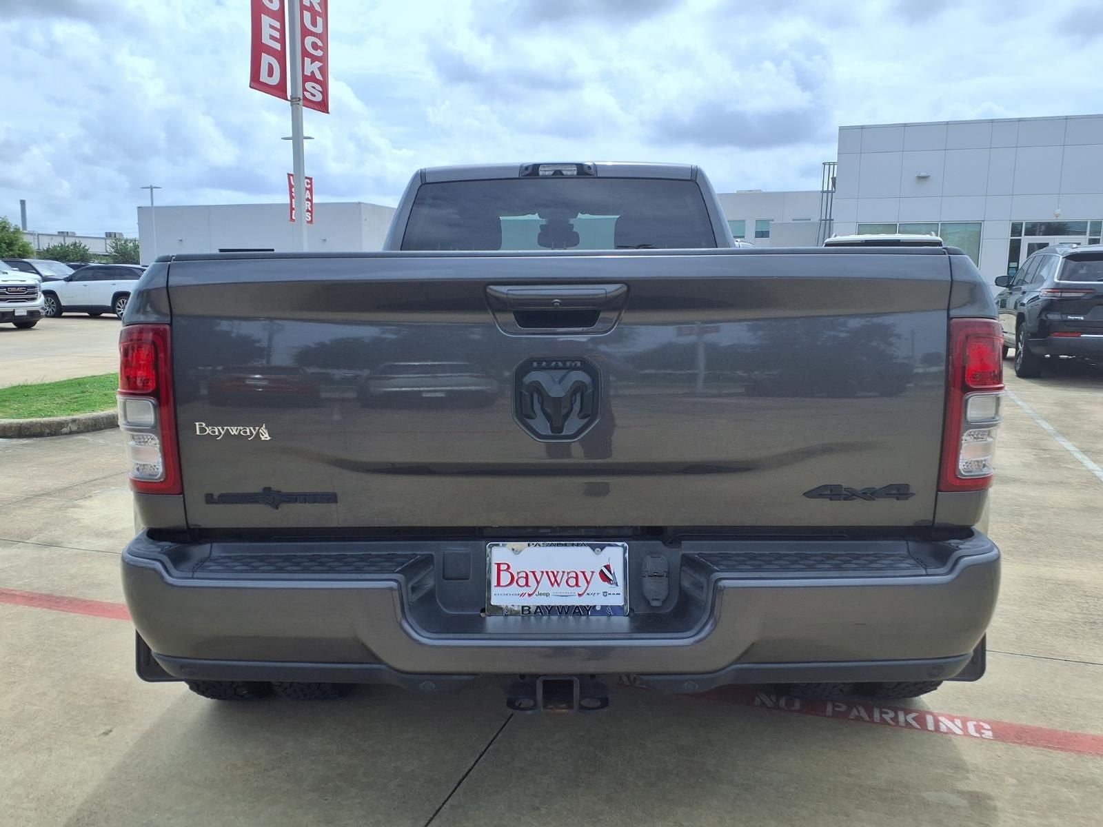 2022 RAM 3500 Lone Star Silver 4X4 NIGHT EDITION