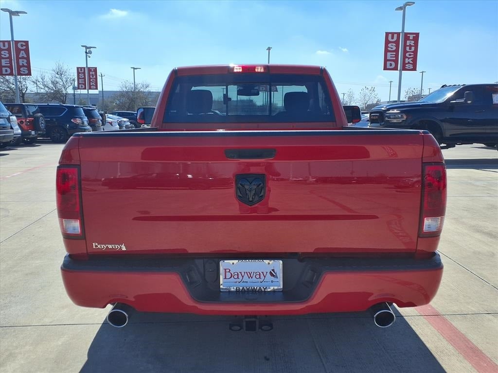 2021 RAM 1500 Classic Express BLACK ACCENT & VALUE PKG