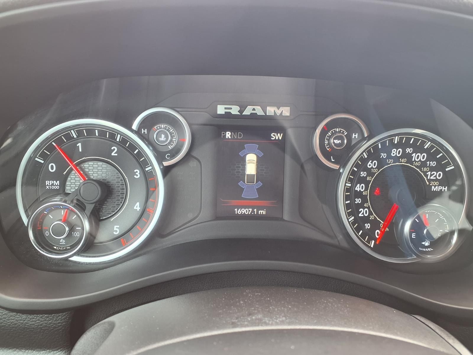 2024 RAM 2500 Big Horn 4X4 NIGHT EDITION