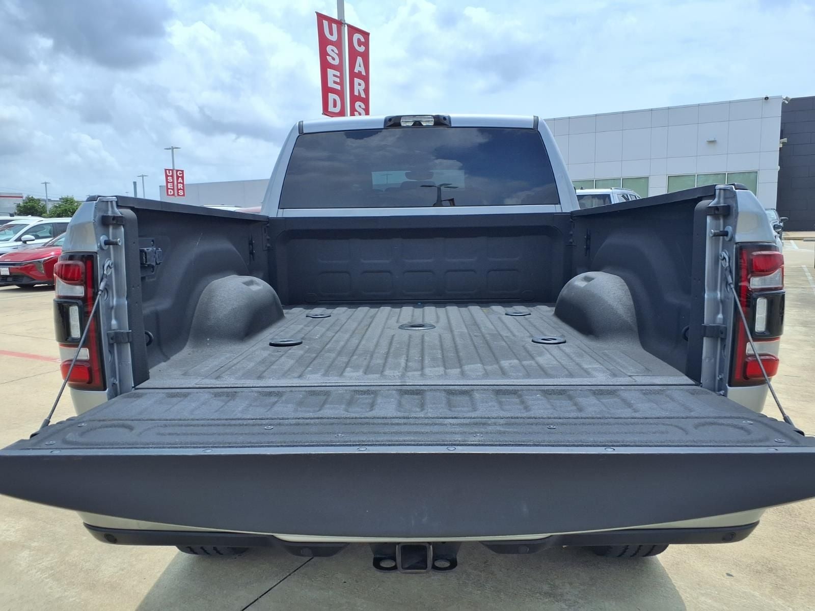 2024 RAM 2500 Big Horn 4X4 NIGHT EDITION