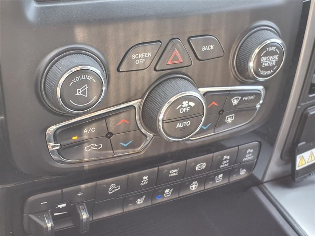2018 RAM 2500 Laramie MEGA CAB 4X4 SPORT APPEARANCE PKG