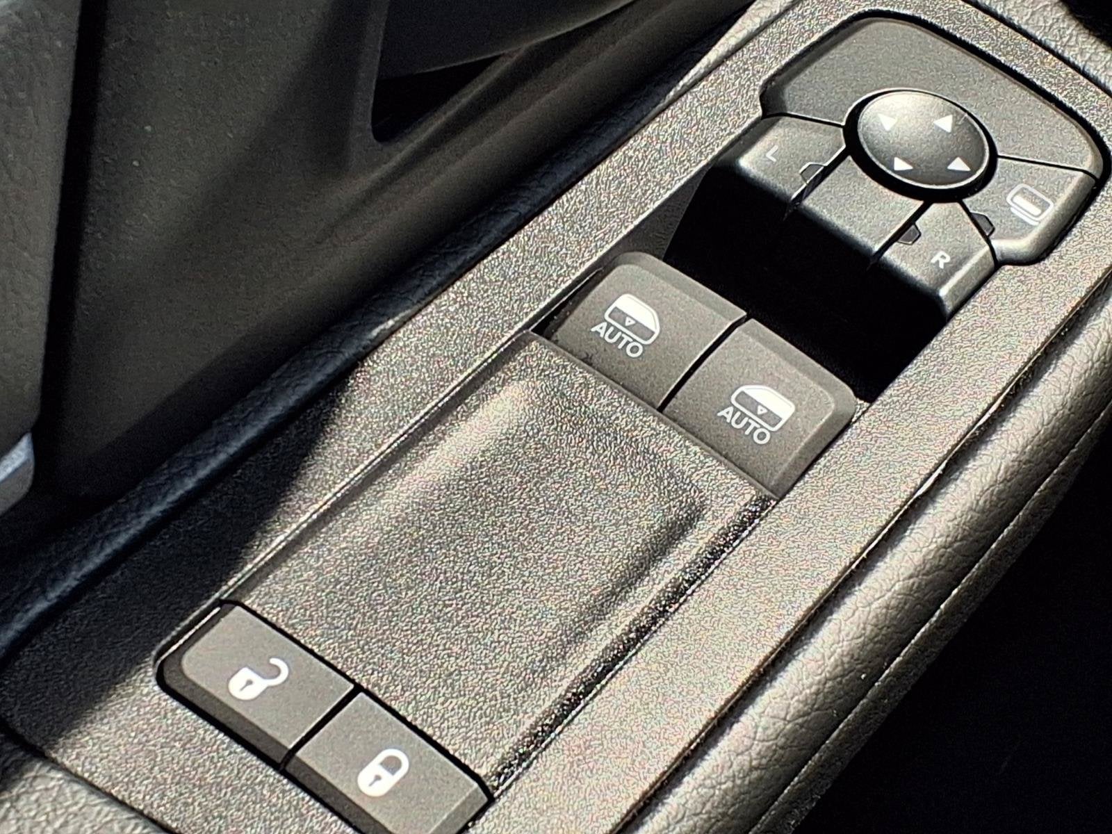 2027 RAM 3500 Tradesman 167.5 WB