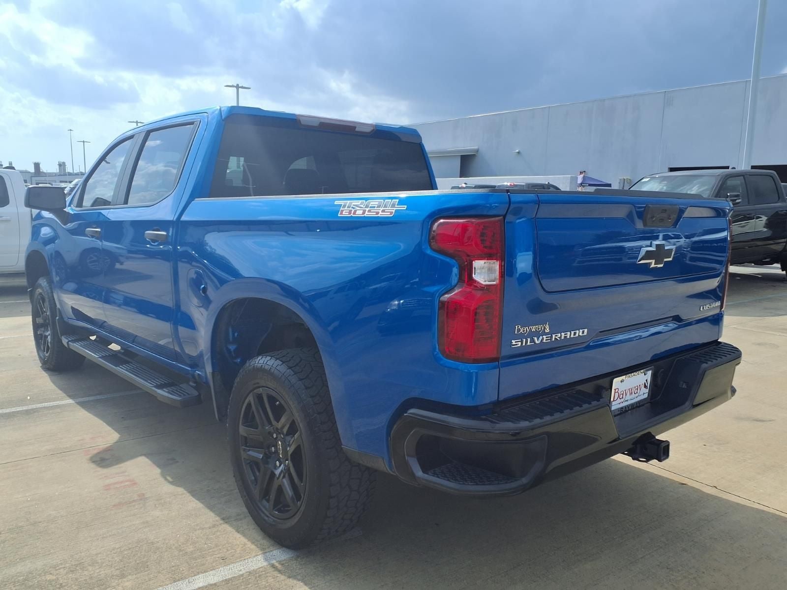 2023 Chevrolet Silverado 1500 Custom Trail Boss 4WD CONVENIENCE PKG
