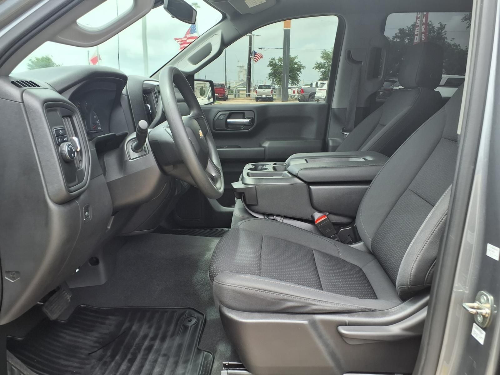 2022 Chevrolet Silverado 1500 LTD Custom CONVENIENCE & VALUE PKG