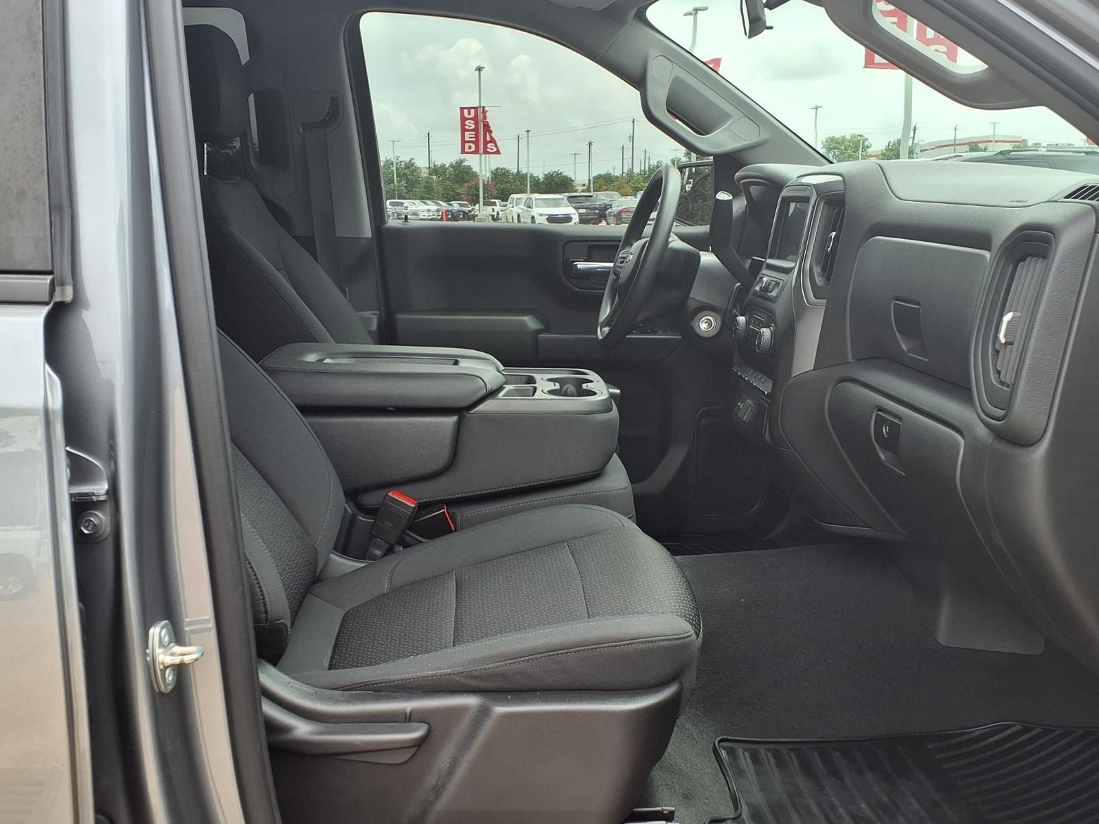 2022 Chevrolet Silverado 1500 LTD Custom CONVENIENCE & VALUE PKG