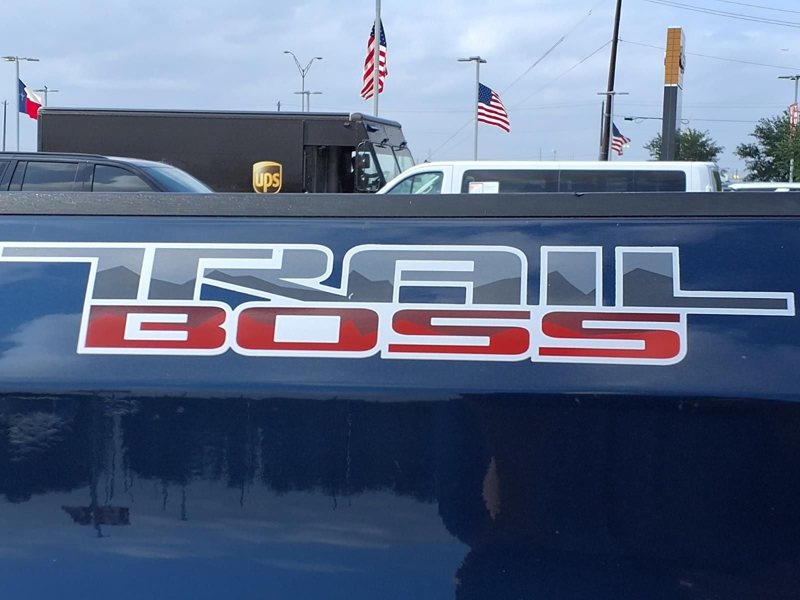 2022 Chevrolet Silverado 1500 LTD Custom Trail Boss SAFETY CONFIDENCE PKG