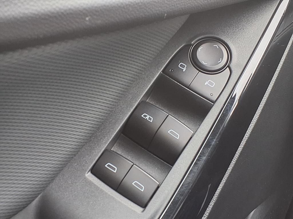 2025 Chevrolet Equinox LT ENHANCED SAFETY