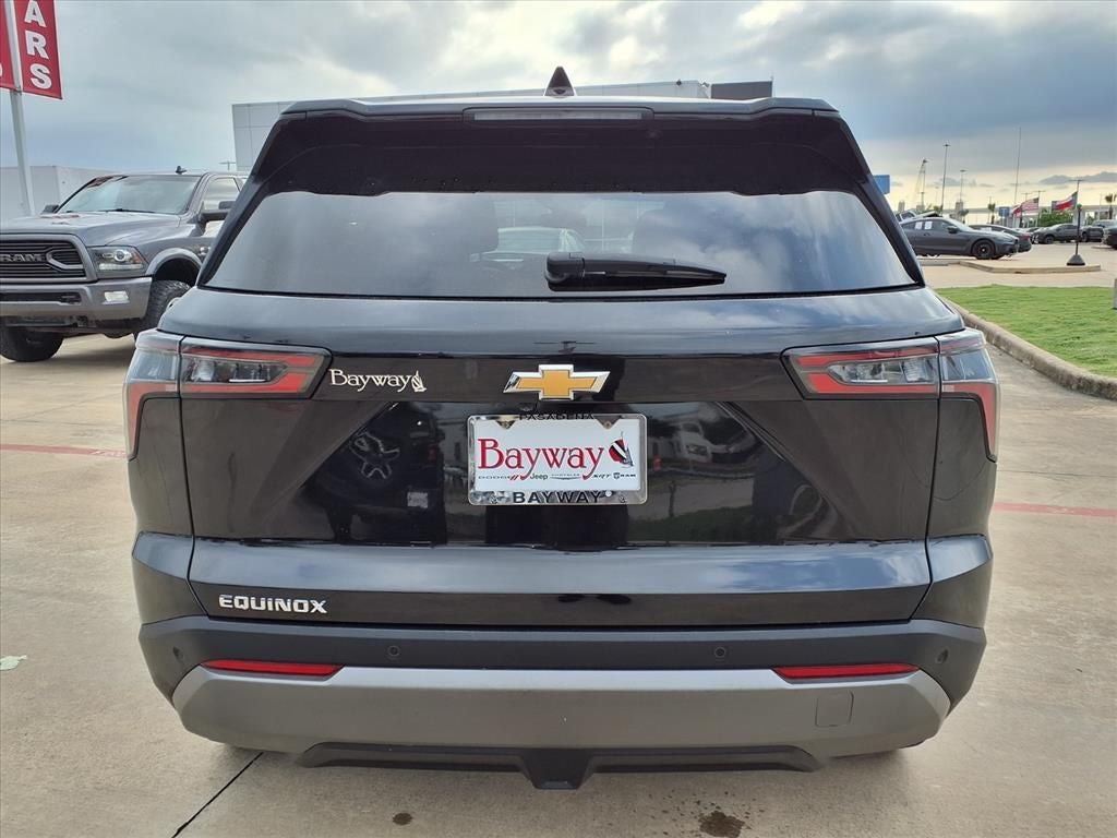 2025 Chevrolet Equinox LT ENHANCED SAFETY