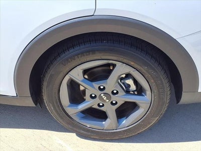 2025 Kia K4 LXS BCA & FCA