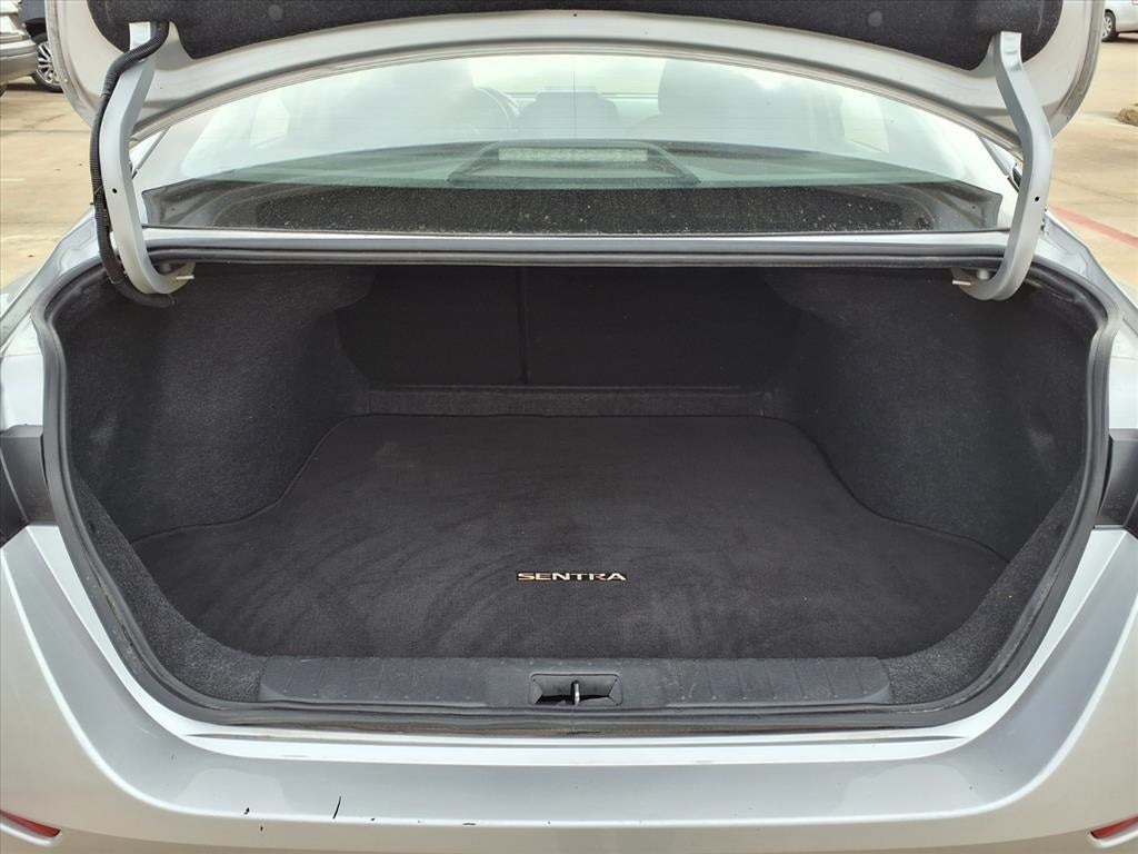 2022 Nissan Sentra SV BLIND-SPOT