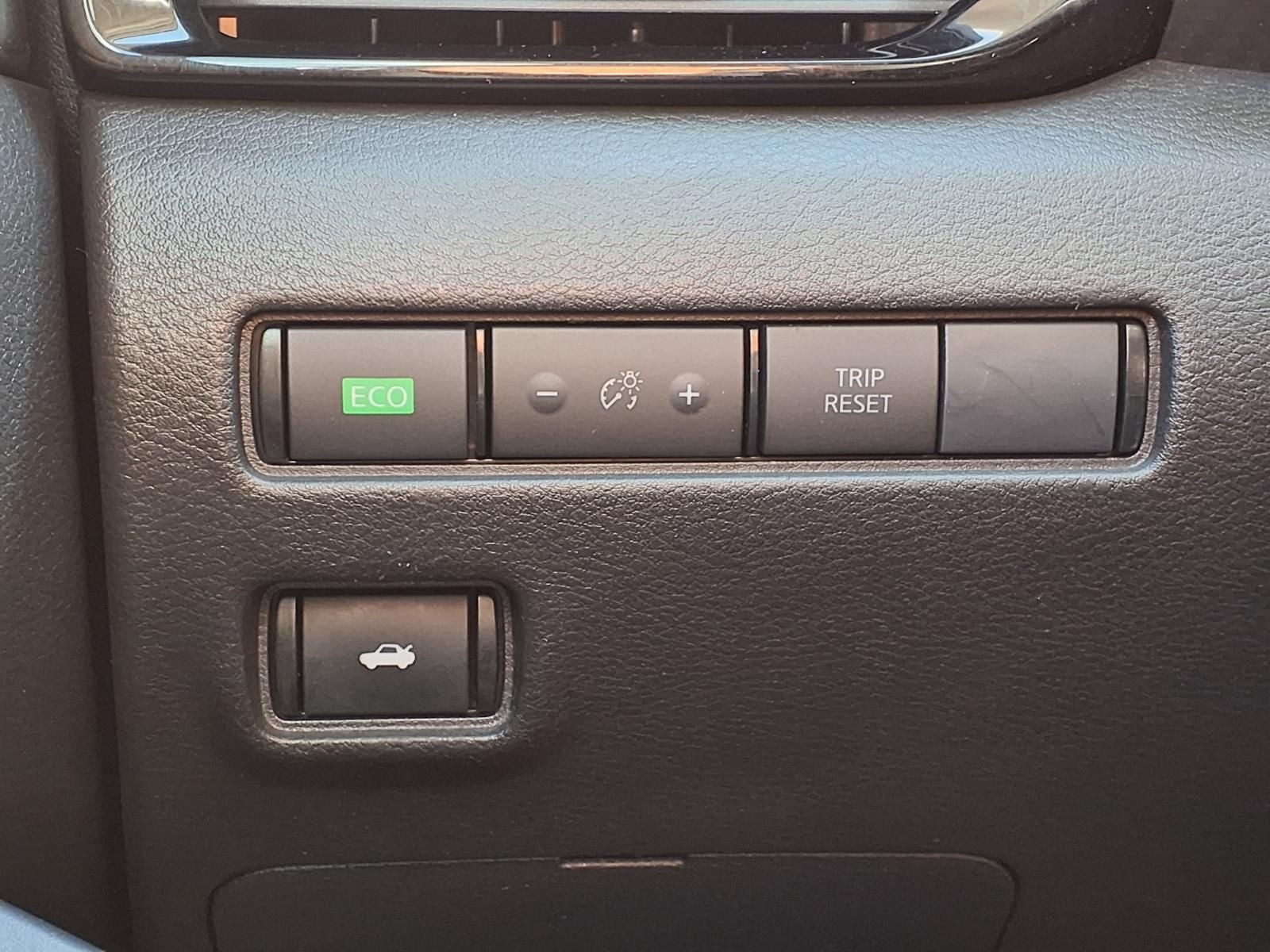 2023 Nissan Sentra SV 2.0 SAFETY SHIELD® 360